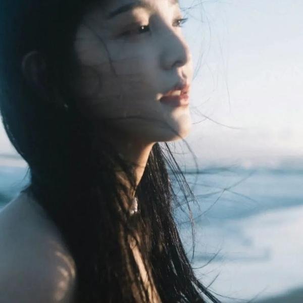 茱莉小姐